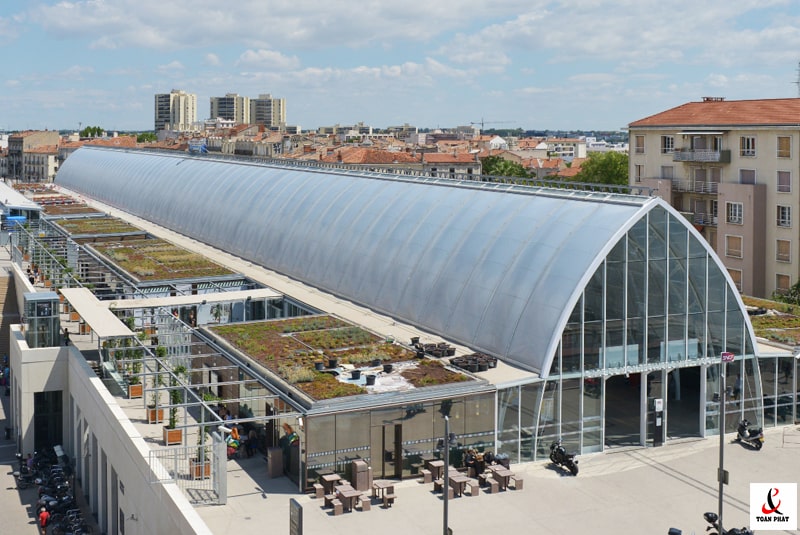 Tấm màng căng ETFE làm mái che nhà ga xe lửa